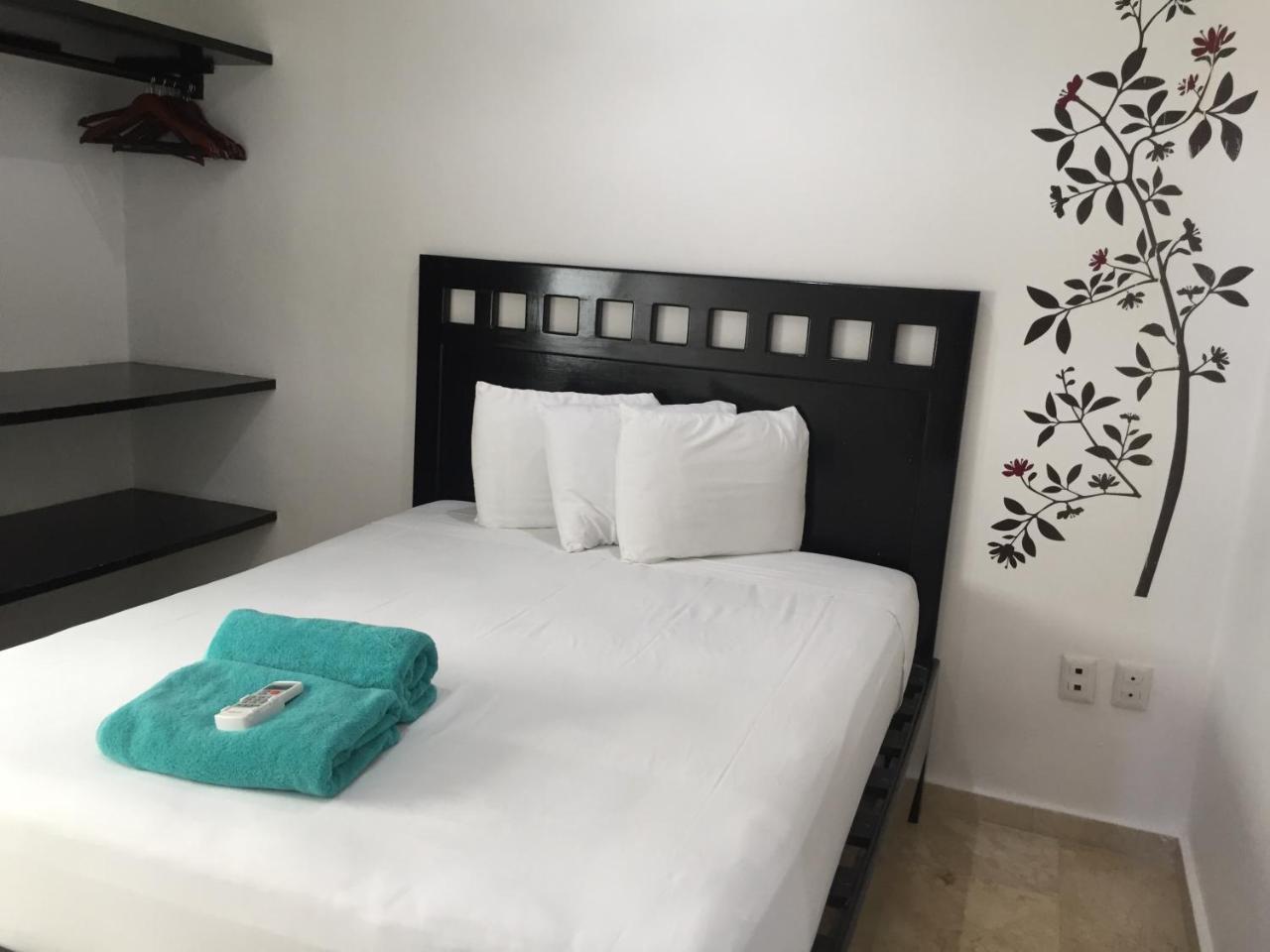 La Playa Condo Playa del Carmen Esterno foto